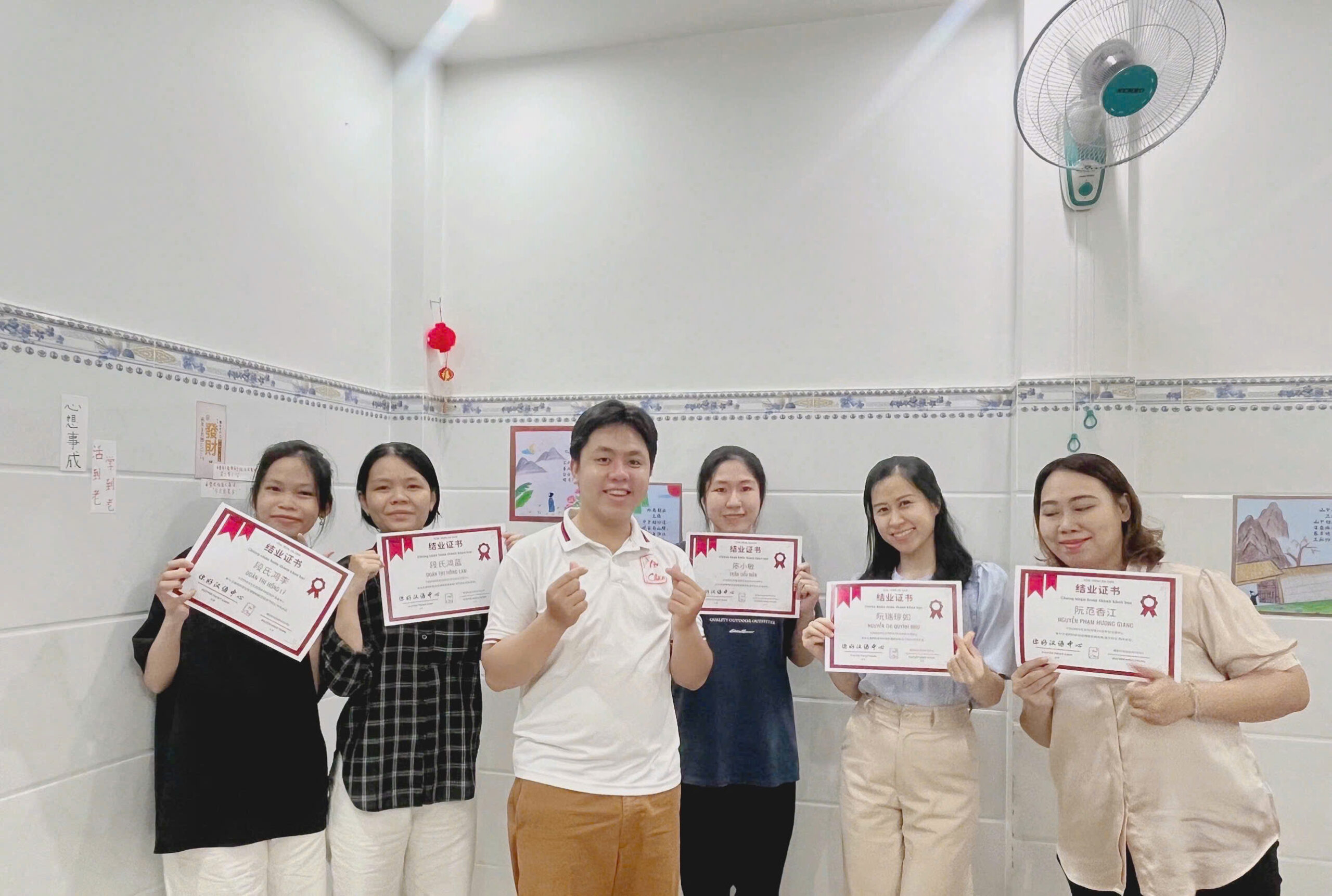Học viên Tiếng Trung Xin Chào